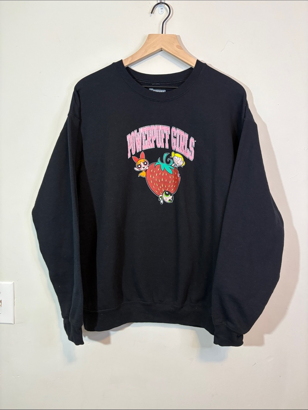Powerpuff Girls Strawberry Fruit Crewneck Sweatshirt Bubbles Blossom Buttercup M
